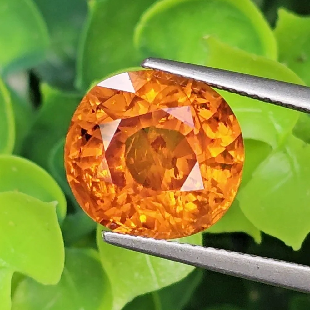 บุษราคัม Yellow Sapphire