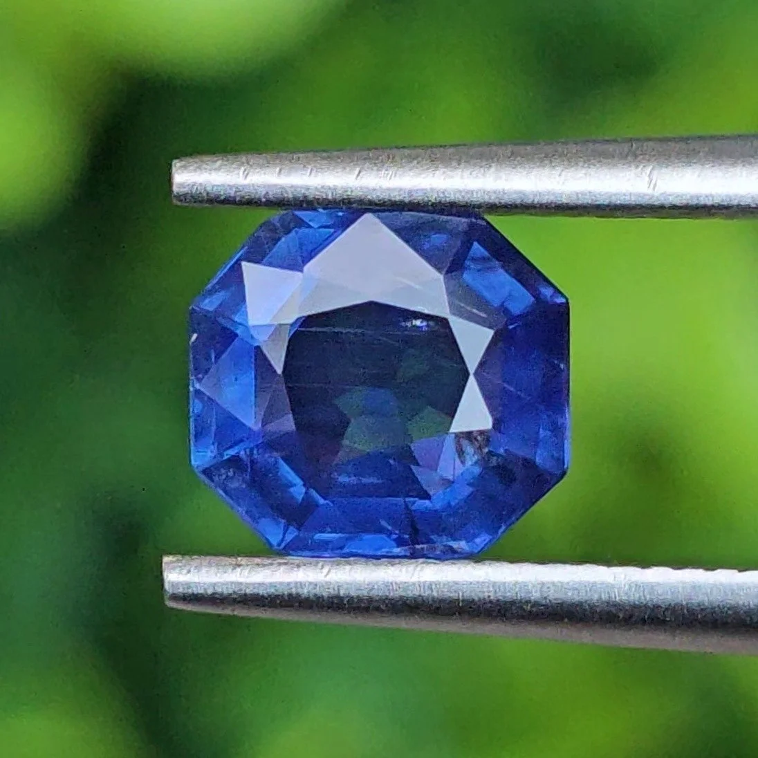 ไพลิน Blue Sapphire