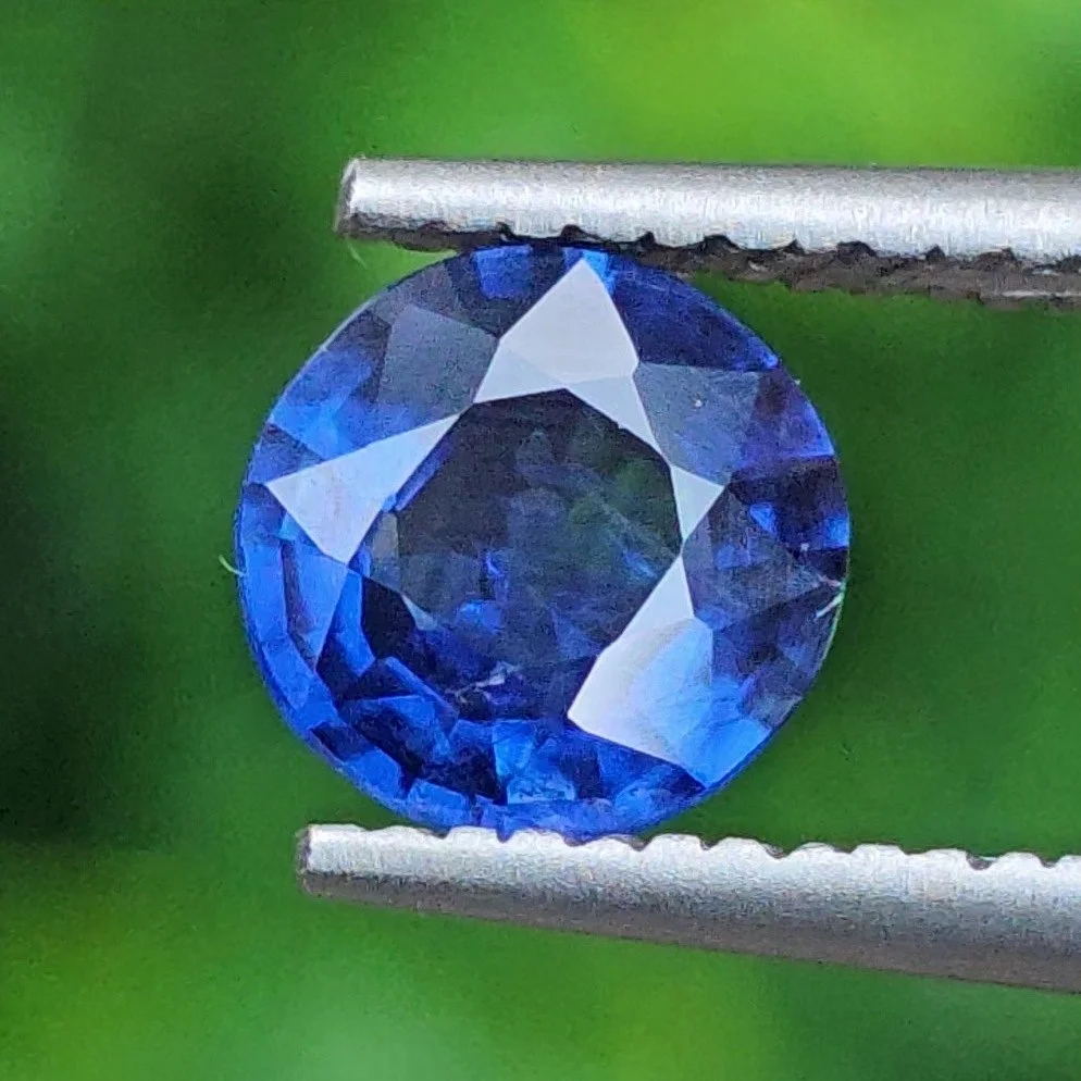 ไพลิน Blue Sapphire