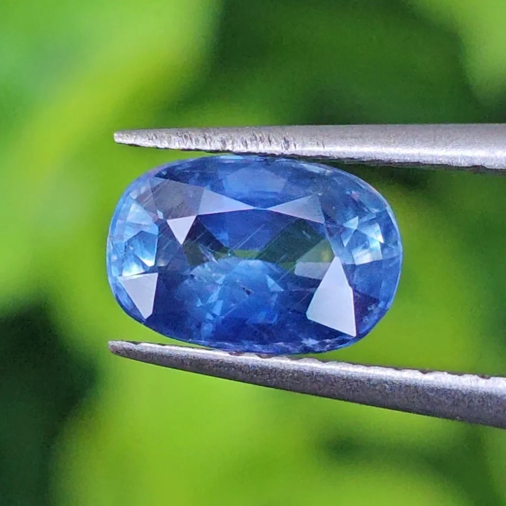 ไพลิน Blue Sapphire