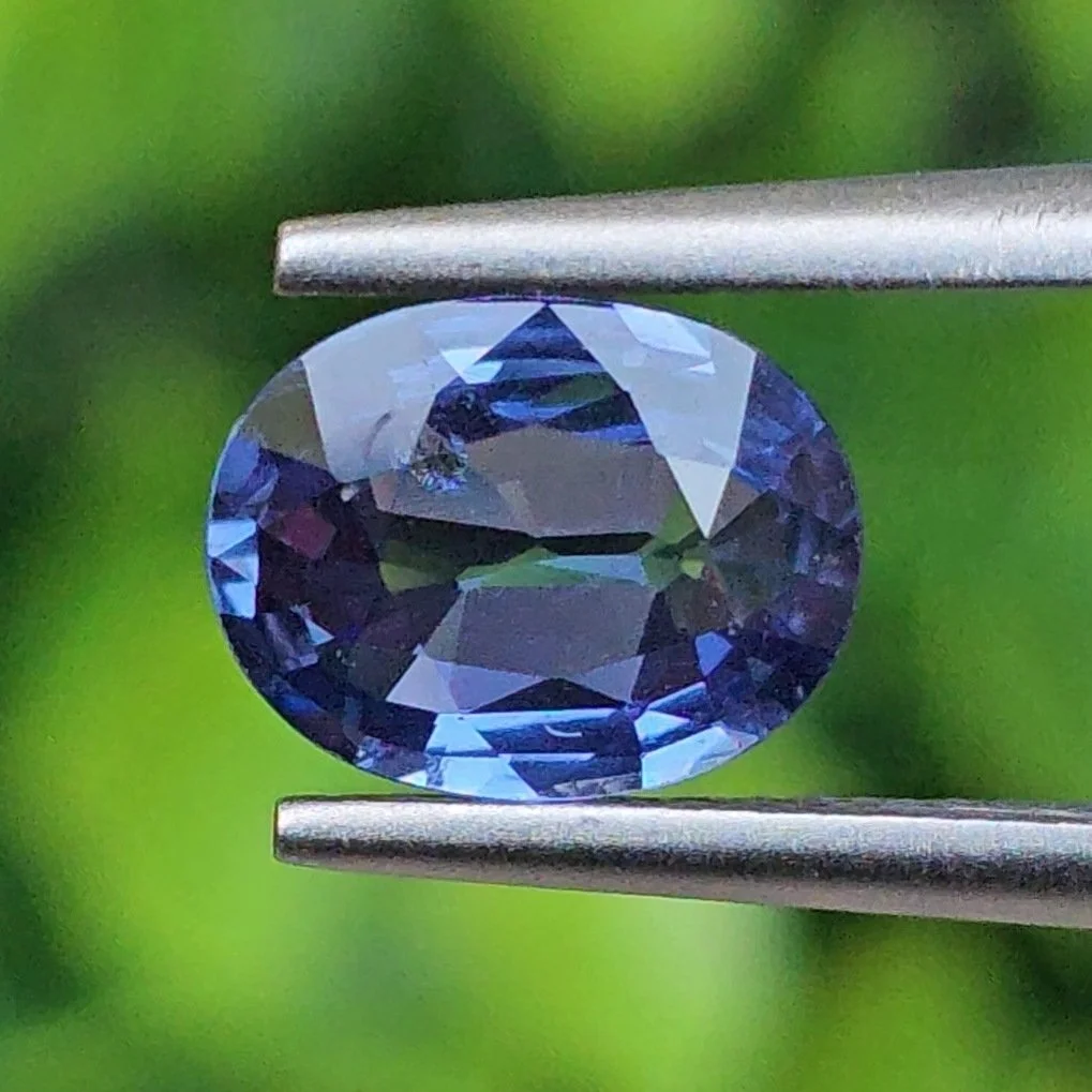 ไพลิน Blue Sapphire