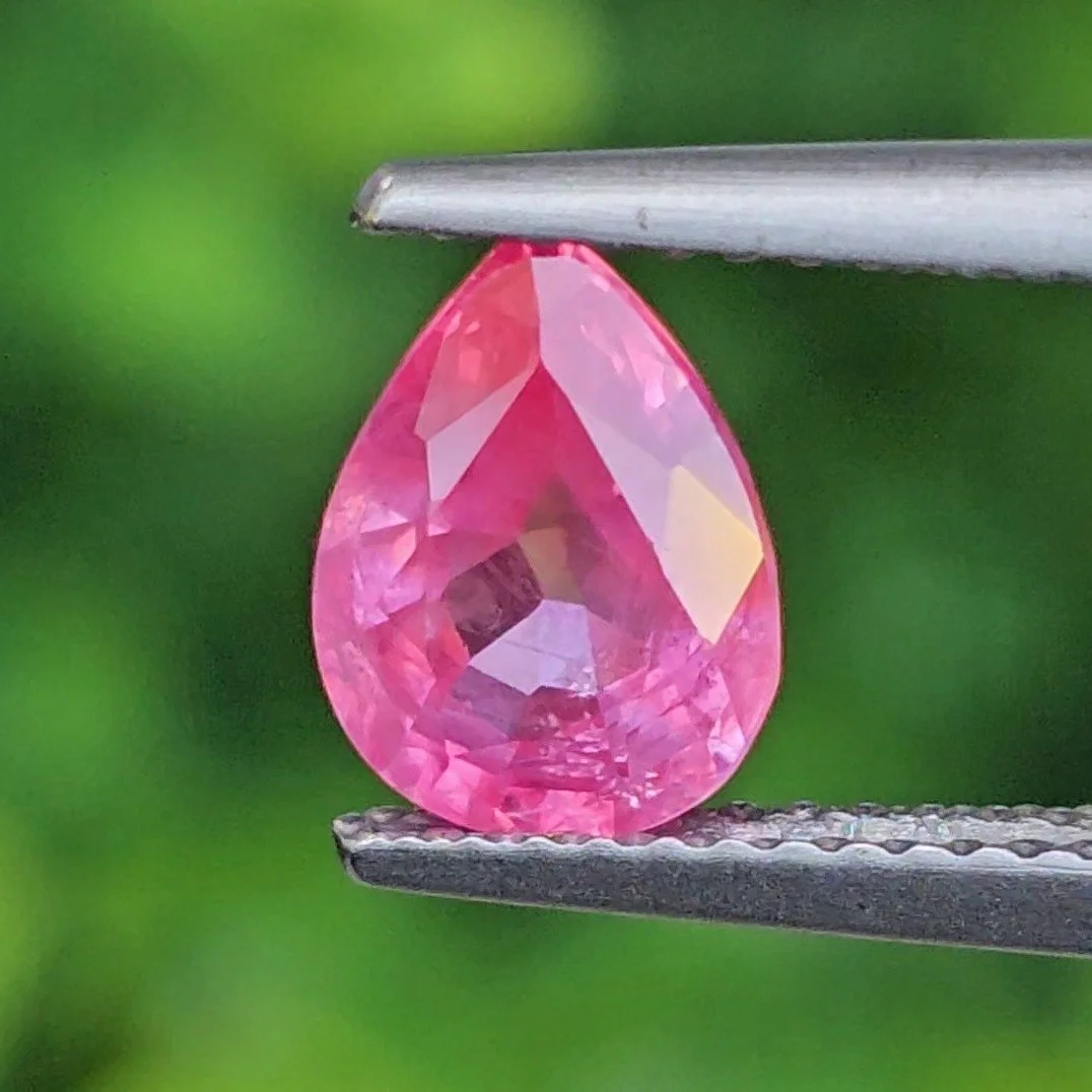พัดพารัดชา Padparadscha Sapphire