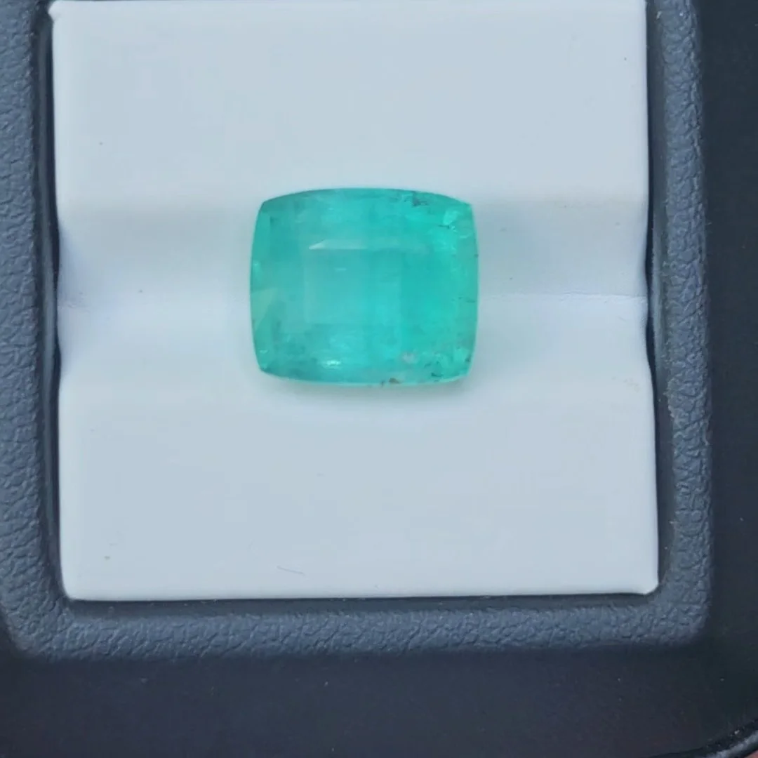 พลอย มรกต Natural Emerald