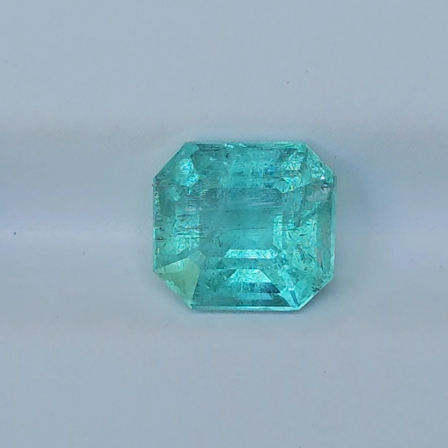 พลอย มรกต Natural Emerald