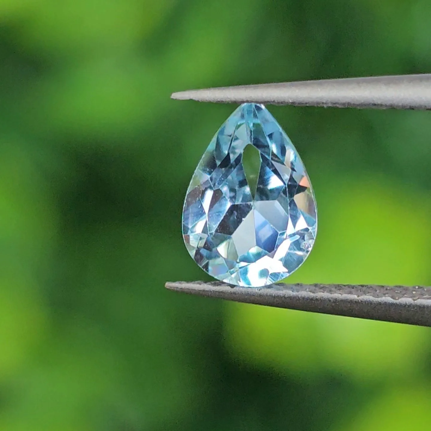 โทแพซ Topaz