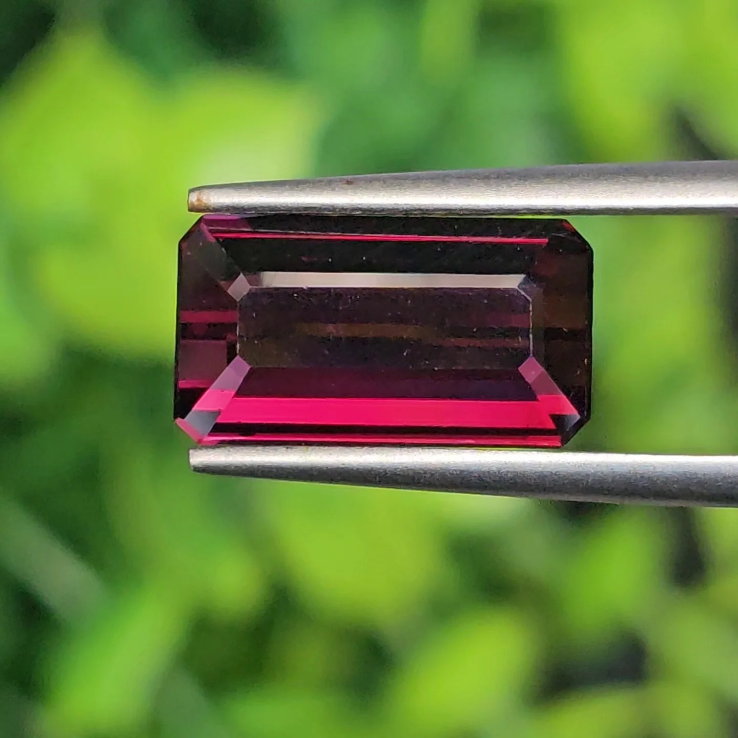พลอย ทัวร์มาลีน Rubellite Tourmaline