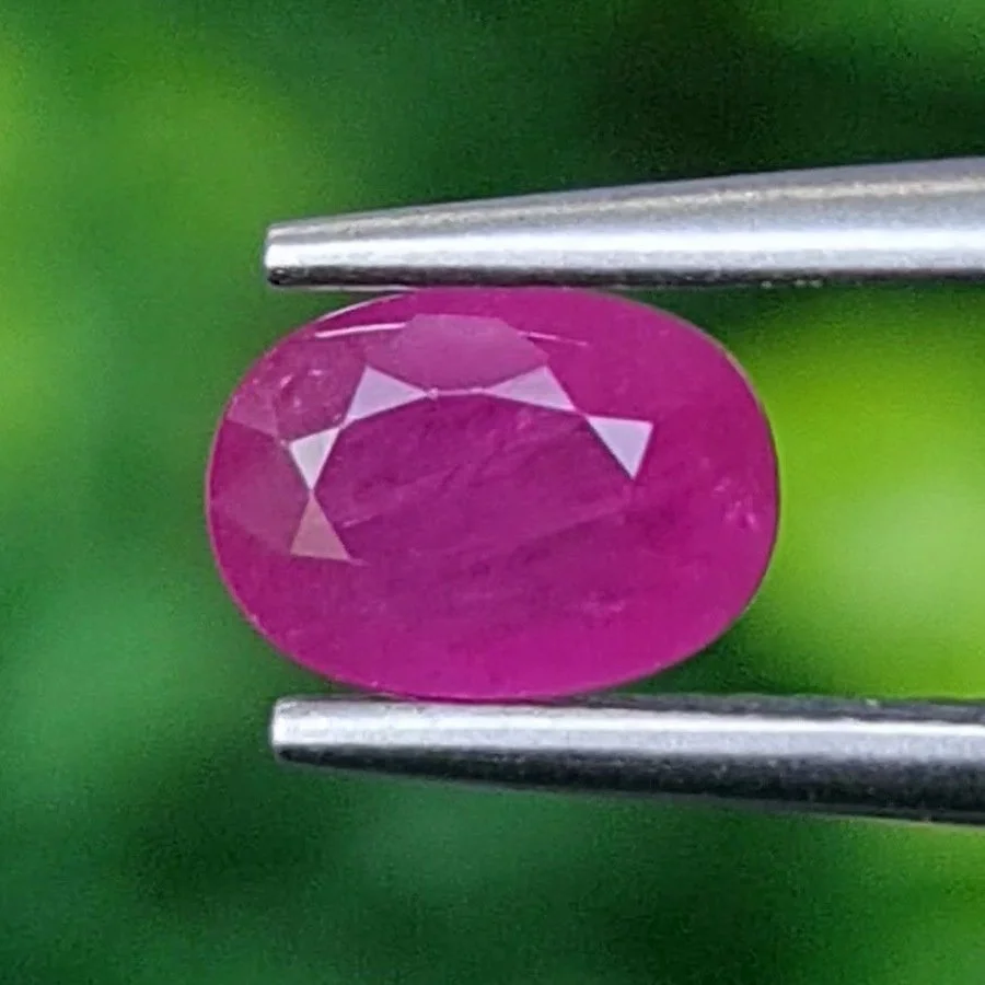 พิ้งค์แซฟไฟร์ Pink Sapphire