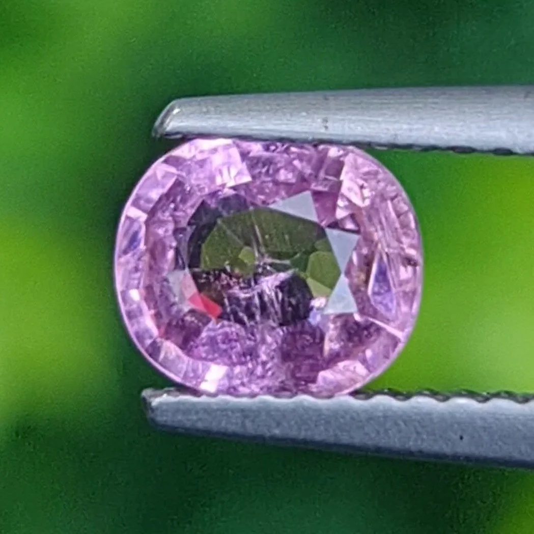 ทัวร์มาลีน Tourmaline
