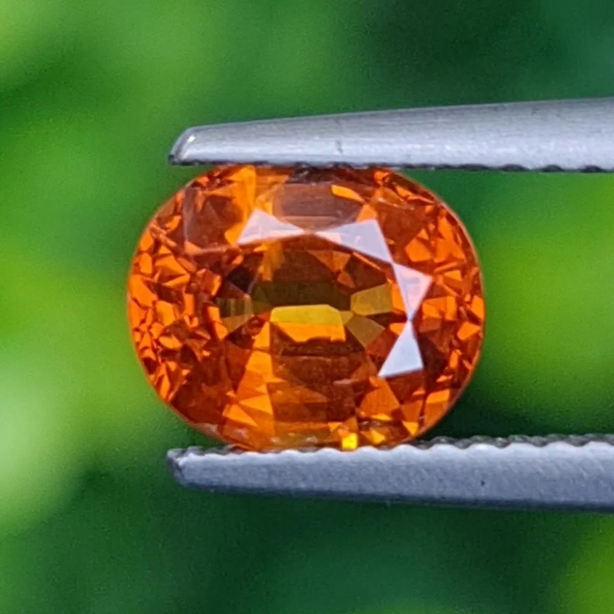 บุษราคัม Yellow Sapphire