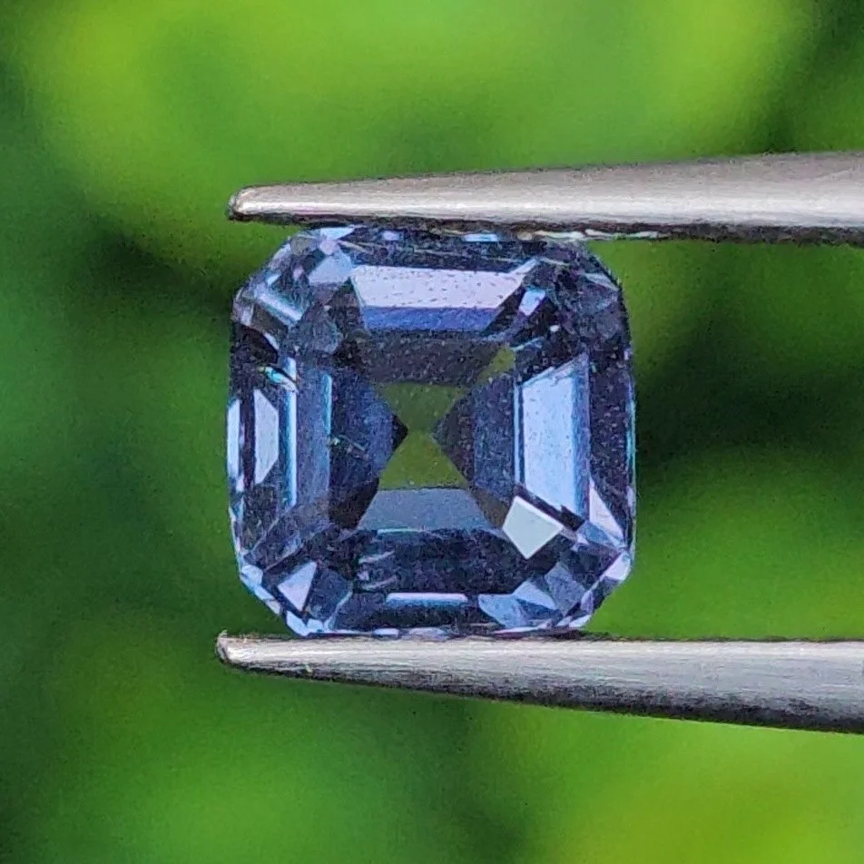 สปิเนล Spinel