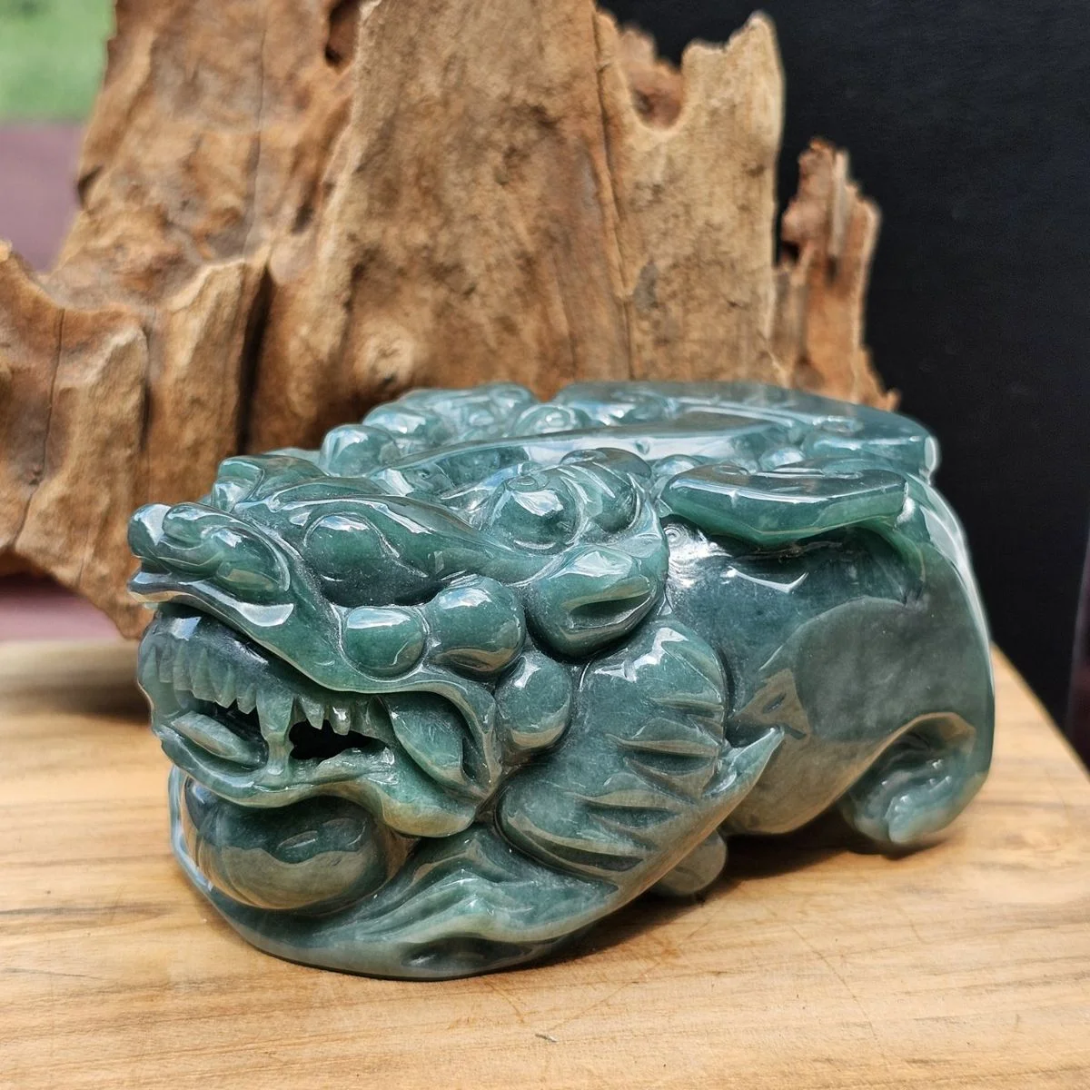 หยกพม่าแท้ Burmese Jadeite