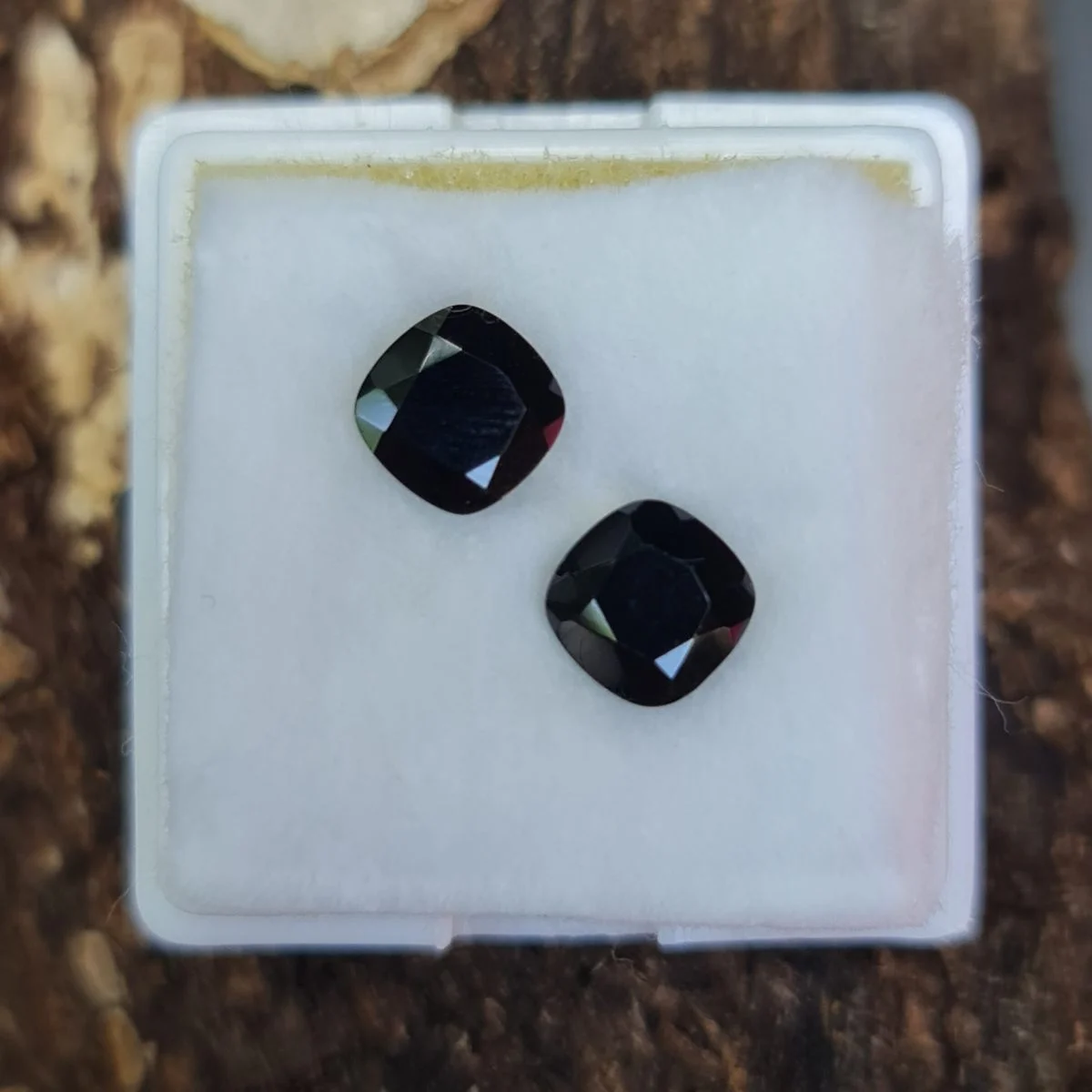 Black Sapphire