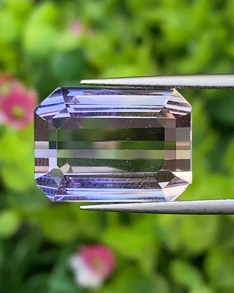 อเมทริน (Ametrine)